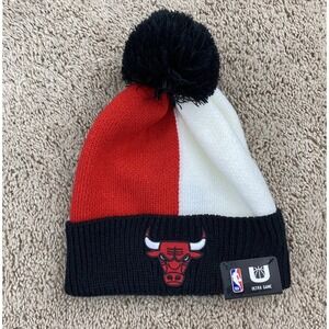 Chicago Bulls NBA Beanie Ultra Game Pom Patch Logo Cuffed Red Black Knit Hat NWT